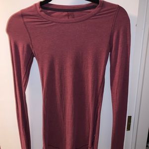 LULULEMON Red Long Sleeve Shirt